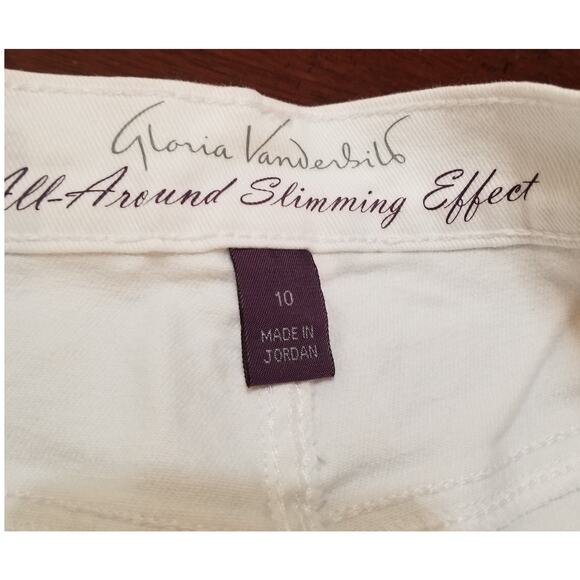 Gloria Vanderbilt Women's White Amanda Embellished Jean Stretch Capris Size 10 - Picture 8 of 13